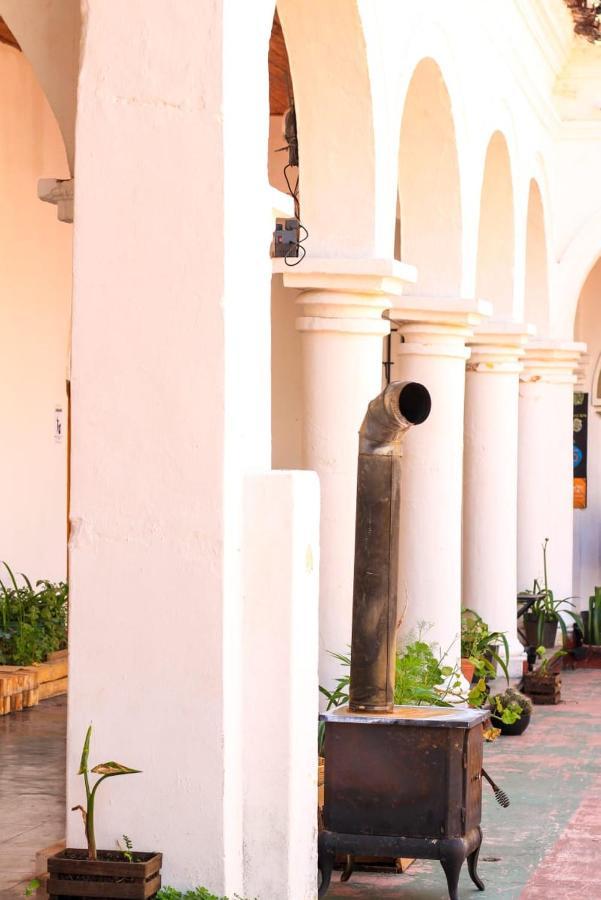 بيت شباب Fandango San Cristóbal de Las Casas المظهر الخارجي الصورة