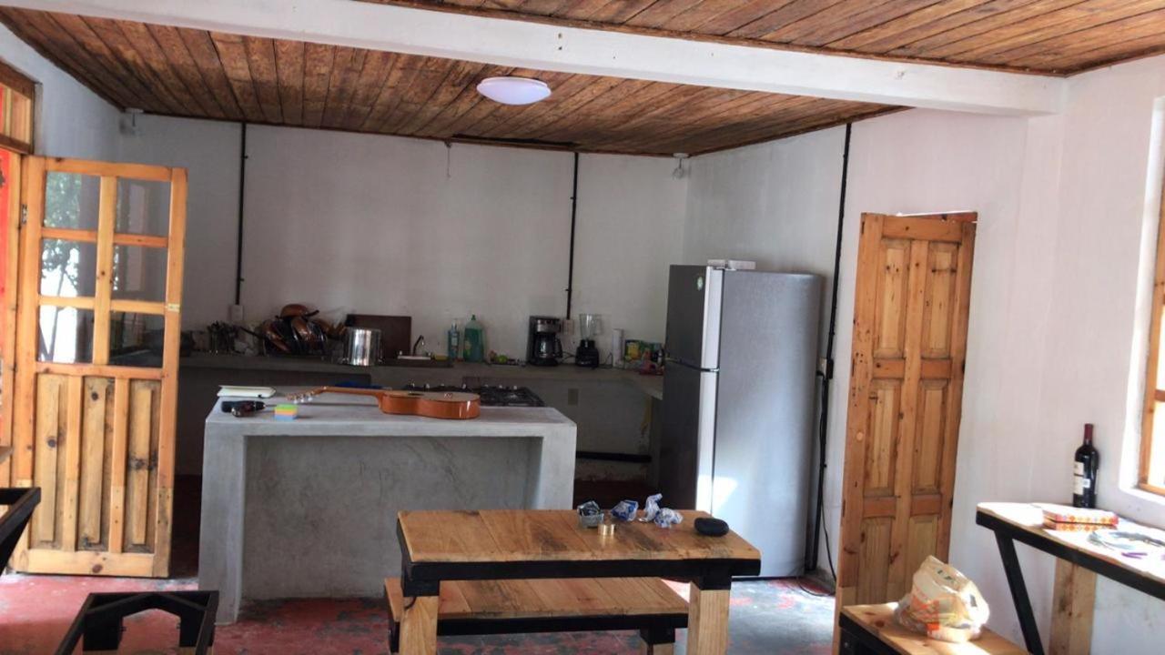 بيت شباب Fandango San Cristóbal de Las Casas المظهر الخارجي الصورة